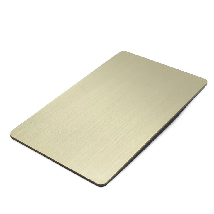 NFC-Visitenkarte in gebürstetem Gold